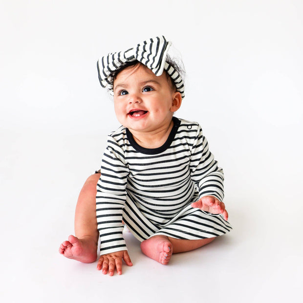 LTB2B2CHD01 Lola & Taylor - Baby Girls Organic Cotton Charlotte Dress - Jet Black Stripe: 6-12 Months
